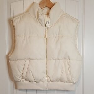 Aeropostale Cream Puffer Vest With Pockets Size Large NWT